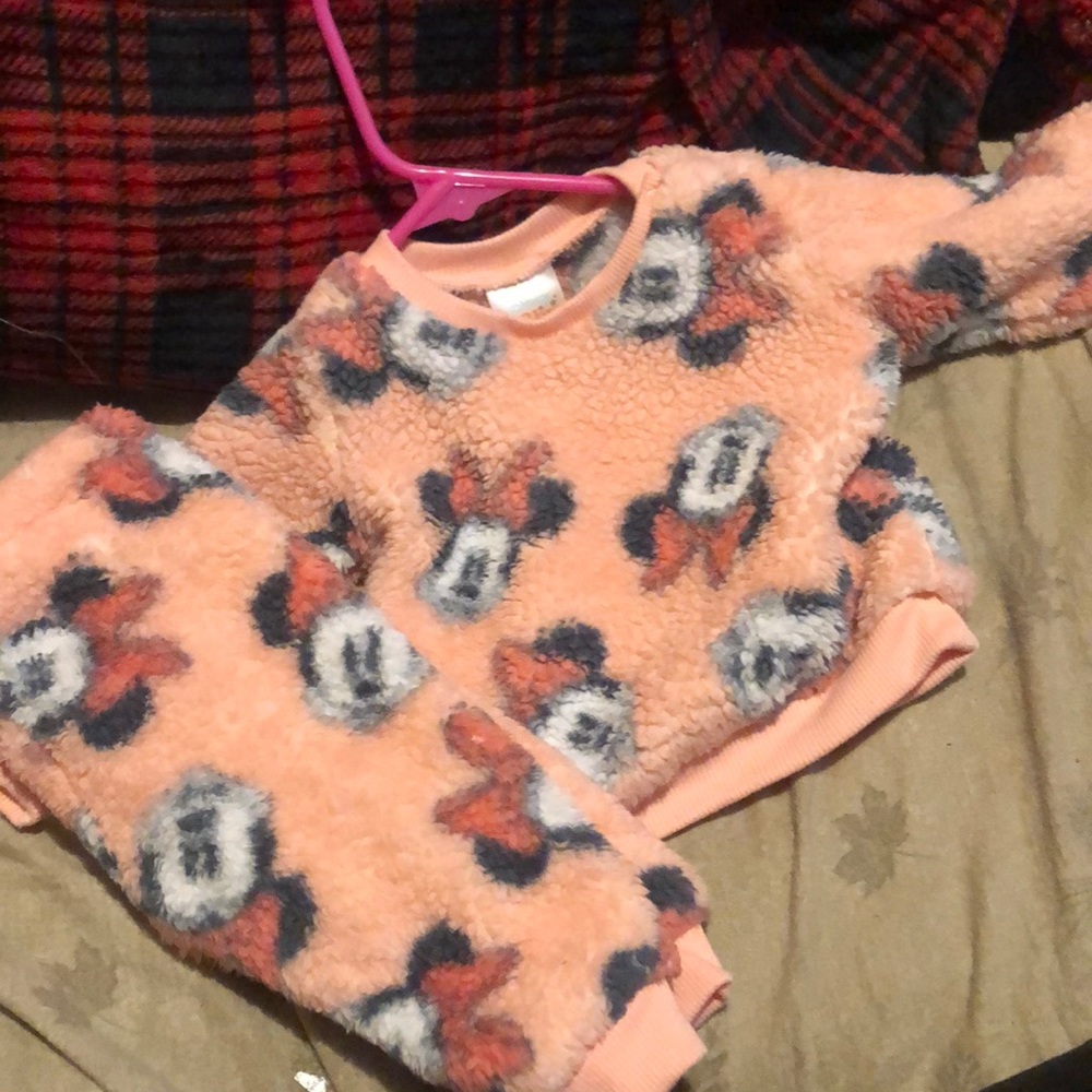 Pink mini mouse outfit